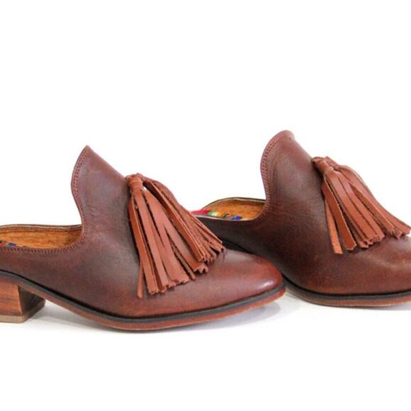 TEYSHA MULES SLIDE ON SHOES BOHEMIAN FRINGE 100% LEATHER/MAYAN TEXTILE Sz 6.5 - Picture 5 of 16